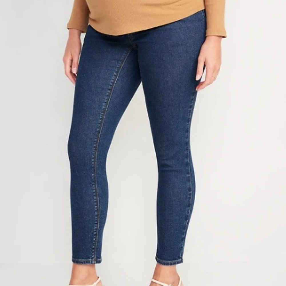 NWT! Old Navy Maternity Full Panel Rockstar Super Skinny Jeans